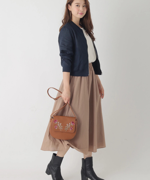 earth music&ecology（アースミュージックアンドエコロジー）の「・リブブルゾン（ブルゾン・レディース・ネイビー/グレイッシュベージュ/カーキ・L/M）」の12枚目の写真