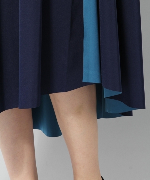 Andemiu（アンデミュウ）の「アシメリバースカート772558（スカート・レディース・レッド/ブルー/モカ・FREE）」の14枚目の写真