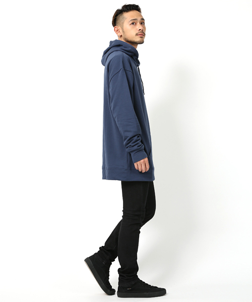 Rocky Monroe(ロッキーモンロー)の「ドロップショルダーミニ裏毛プルオーバーパーカー(パーカー・メンズ・チャコール/杢グレー/ベージュ/ブラック/ブルー/ネイビー/オートミール/ワイン/ピンク/ホワイト・FREE)」の14枚目の写真