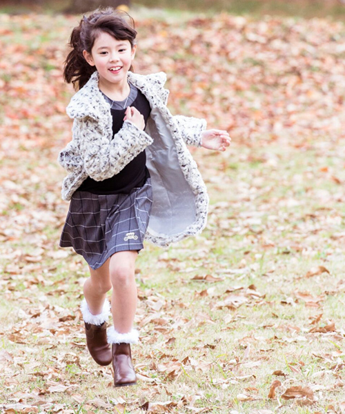 Catherine Cottage（キャサリンコテージ）の「プードルファードレスコート（その他アウター・キッズ・シルバー系その他3/ベージュ/ホワイト/ブラウン系その他3/ブラック・140/120/100/130/150/110）」の5枚目の写真