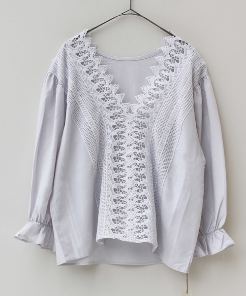 REAL CUBE（リアルキューブ）の「huitieme nid フロントレースブラウス（シャツ/ブラウス・レディース・ライトグレー/ブラック/オフホワイト/ピンク・FREE）」の3枚目の写真
