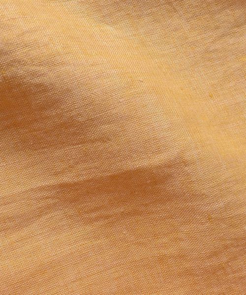 SHIPS（シップス）の「SC:  BAIRD MCNUTT  アイリッシュリネン レギュラーカラーシャツ（シャツ/ブラウス・メンズ・ホワイト/ネイビー/オリーブ/ピンク/イエロー/ブルー・SMALL/MEDIUM/LARGE/X-LARGE）」の18枚目の写真