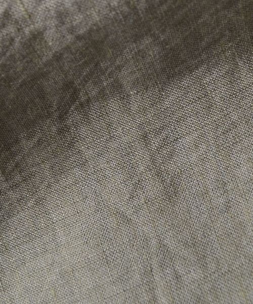 SHIPS（シップス）の「SC:  BAIRD MCNUTT  アイリッシュリネン レギュラーカラーシャツ（シャツ/ブラウス・メンズ・ホワイト/ネイビー/オリーブ/ピンク/イエロー/ブルー・SMALL/MEDIUM/LARGE/X-LARGE）」の15枚目の写真