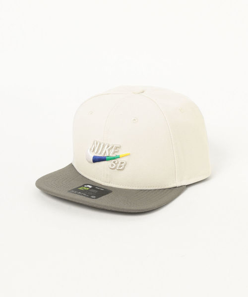 NIKE SB（ナイキエスビー）の「NIKE SB / アイコン アジャスタブル キャップ（キャップ・メンズ・オフホワイト/パープル系その他6・ONE SIZE）」の5枚目の写真