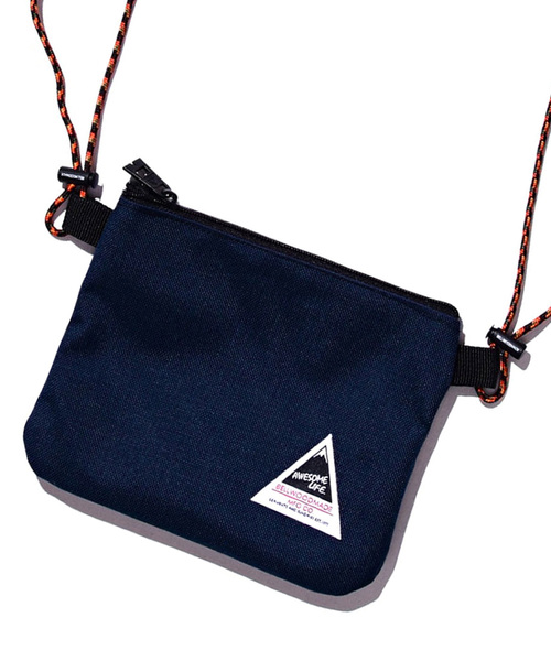 BELLWOODMADE（ベルウッドメイド）の「【 BELLWOODMADE / ベルウッドメイド 】 TIP / ミニサコッシュバッグ / ミニショルダー / ポーチ（ショルダーバッグ・メンズ・ブラック/ネイビー/オリーブ/インディゴブルー/カモフラージュ・FREE）」の4枚目の写真