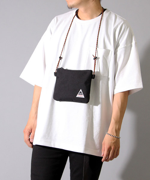 BELLWOODMADE（ベルウッドメイド）の「【 BELLWOODMADE / ベルウッドメイド 】 TIP / ミニサコッシュバッグ / ミニショルダー / ポーチ（ショルダーバッグ・メンズ・ブラック/ネイビー/オリーブ/インディゴブルー/カモフラージュ・FREE）」の18枚目の写真