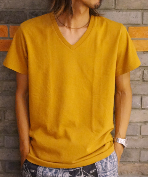 CIAOPANIC(チャオパニック)の「【Ciaopanic】丸胴VネックT(Tシャツ/カットソー・メンズ・エメラルド/ワインレッド/ホワイト/マスタード/ブラック・MEDIUM/LARGE)」の2枚目の写真