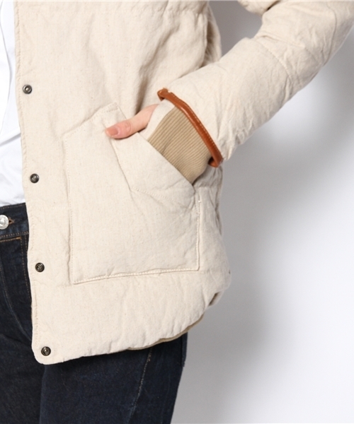 goa（ゴア）の「レザーヨークダウン（ダウンジャケット/コート・レディース・チャコールグレー/モカ/ナチュラル・FREE）」の7枚目の写真