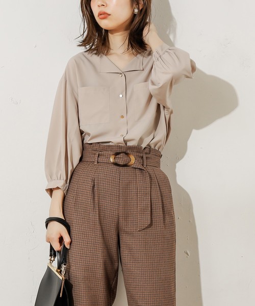 natural couture（ナチュラルクチュール）の「お上品ちょい開襟ブラウス（シャツ/ブラウス・レディース・アイボリー/ホワイト系その他/ブラック系その他/ブラウン/グレイッシュベージュ/ピンク・FREE）」の6枚目の写真