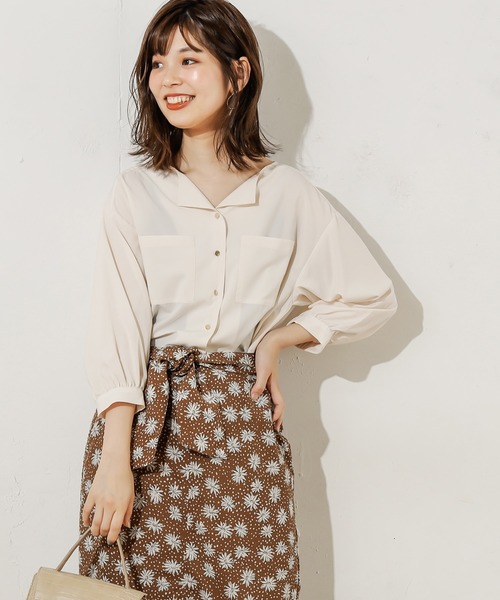 natural couture（ナチュラルクチュール）の「お上品ちょい開襟ブラウス（シャツ/ブラウス・レディース・アイボリー/ホワイト系その他/ブラック系その他/ブラウン/グレイッシュベージュ/ピンク・FREE）」の11枚目の写真