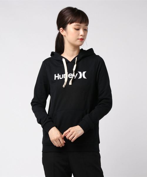 Hurley （ハーレー）の「W HRLY OAO FLEECE PULLOVER LS / レディース プルオーバーパーカープリントロゴ サーフカジュアル（パーカー・レディース・ヘザーグレー/ブラック/ブラック系その他/レッド系その他・X-SMALL/SMALL）」の8枚目の写真