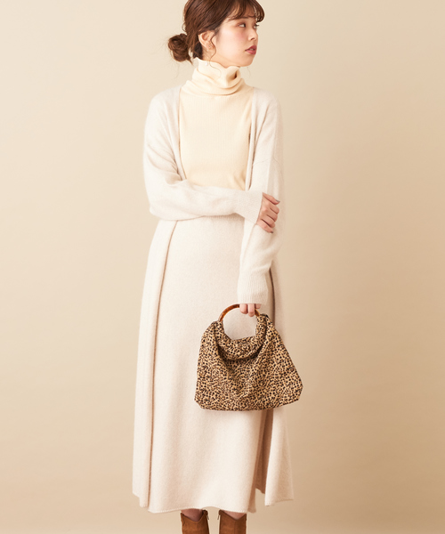 natural couture（ナチュラルクチュール）の「フォックス×アンゴラゆるタイトスカート（スカート・レディース・グレー/ピンク/アイボリー/モカ・FREE）」の8枚目の写真