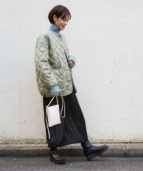 LOWRYS FARM（ローリーズファーム）の「キルティングブルゾン　861009（ブルゾン・レディース・アイボリー/ブラック/グリーン/イエロー・FREE）」の19枚目の写真