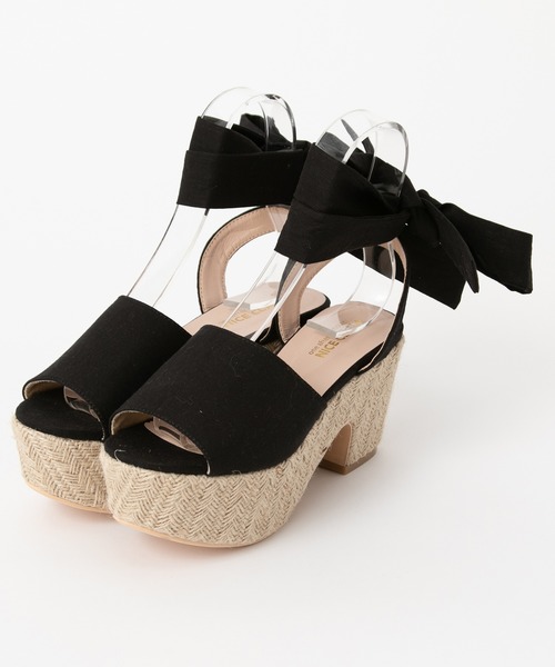 one after another NICE CLAUP（ワンアフターアナザーナイスクラップ）の「2wayリネンリボンサンダル（サンダル・レディース・ブラック/モカ/ライトベージュ・SMALL/MEDIUM/LARGE）」の5枚目の写真