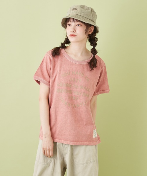 CUBE SUGAR(キューブシュガー)の「スラブ天竺 ピグメント染 クルーネック Tシャツ(Tシャツ/カットソー・レディース・ナチュラル/チャコールグレー/ピンク・M)」の3枚目の写真