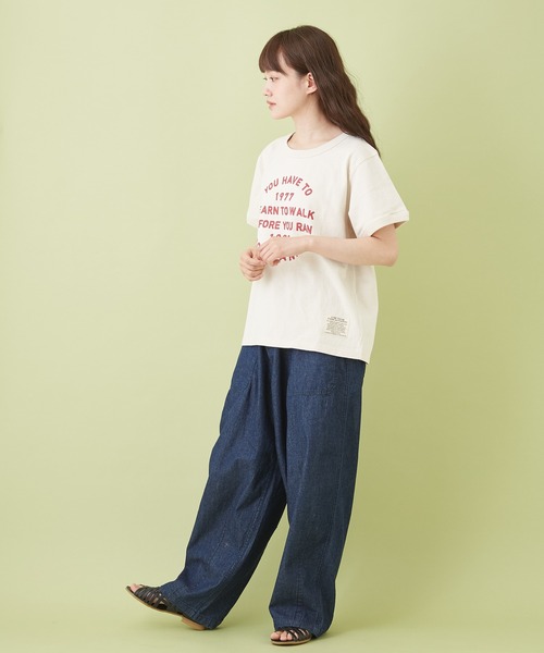 CUBE SUGAR(キューブシュガー)の「スラブ天竺 ピグメント染 クルーネック Tシャツ(Tシャツ/カットソー・レディース・ナチュラル/チャコールグレー/ピンク・M)」の6枚目の写真