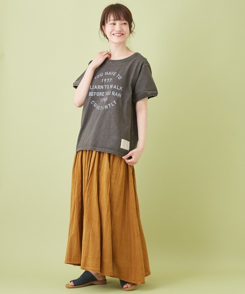 CUBE SUGAR(キューブシュガー)の「スラブ天竺 ピグメント染 クルーネック Tシャツ(Tシャツ/カットソー・レディース・ナチュラル/チャコールグレー/ピンク・M)」の8枚目の写真