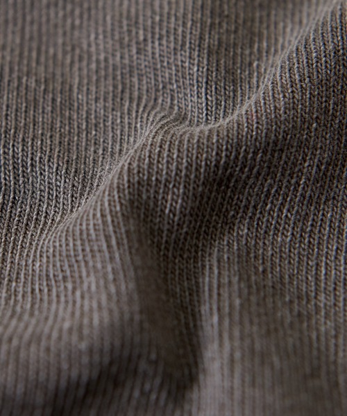 CUBE SUGAR(キューブシュガー)の「スラブ天竺 ピグメント染 クルーネック Tシャツ(Tシャツ/カットソー・レディース・ナチュラル/チャコールグレー/ピンク・M)」の22枚目の写真