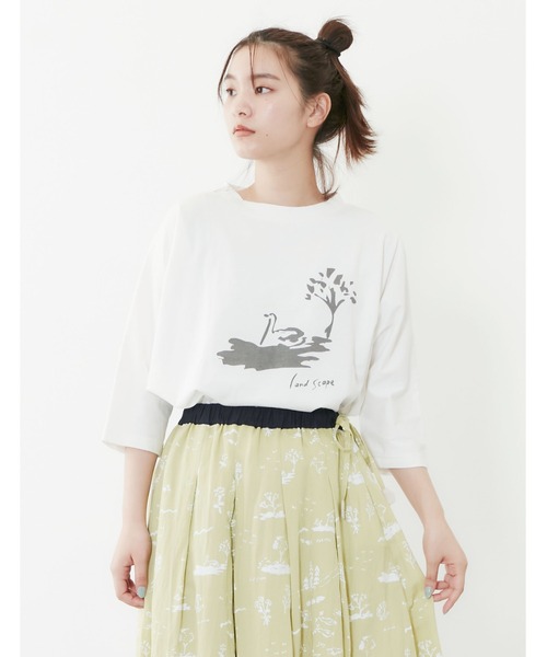 POU DOU DOU(プードゥドゥ)の「ランドスケープスワンプリントドルマンTee(Tシャツ/カットソー・レディース・オフホワイト/ブルー/ダークグレー・3)」の6枚目の写真