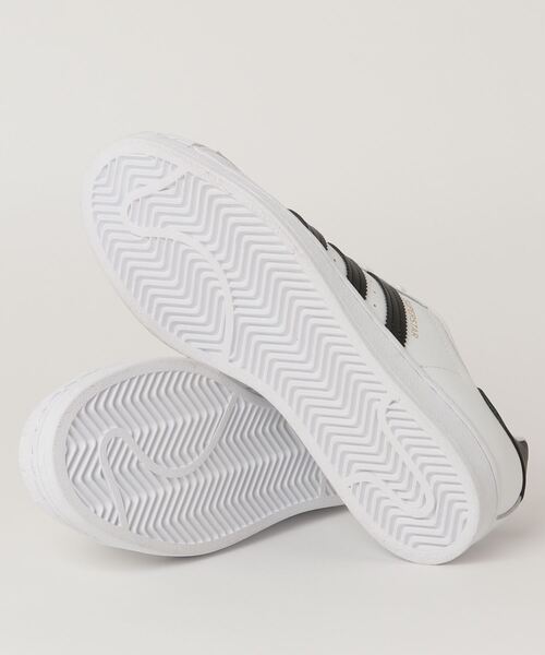 adidas（アディダス）の「ADIDAS(アディダス)SUPERSTAR W (FV3284)（スニーカー・レディース・ホワイト・23/24）」の3枚目の写真