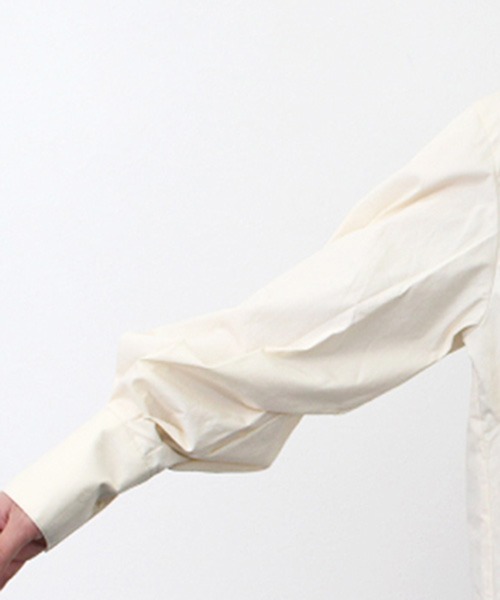 STYLEBLOCK（スタイルブロック）の「ブロード両開きロングシャツ（シャツ/ブラウス・レディース・ライトグレー/ライトベージュ/ホワイト/ブルー・M）」の10枚目の写真