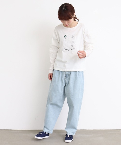 eiπe （イーペ）の「eiπe ハトとクローバー刺繍Tシャツ（Tシャツ/カットソー・レディース・ホワイト/ネイビー・FREE）」の21枚目の写真