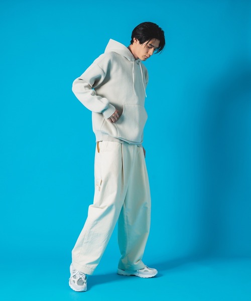 NewAnce（ニュアンス）の「【NewAnce】ビッグシルエットヘビーウェイトニットパーカー（パーカー・メンズ・ブラック/ネイビー/グレー/アイボリー・4/5）」の8枚目の写真