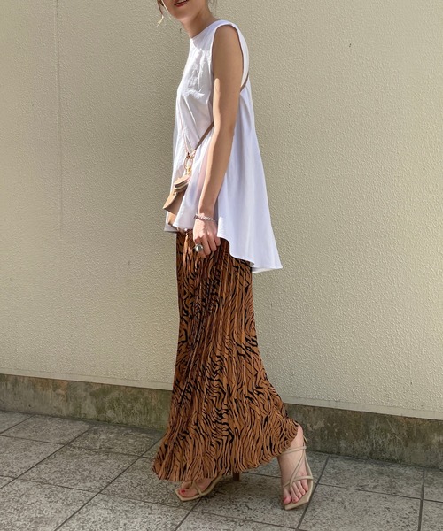 CAPRICIEUX LE'MAGE(カプリシューレマージュ)の「ゼブラプリーツスカート(スカート・レディース・ブラウン/グレー・FREE)」の10枚目の写真