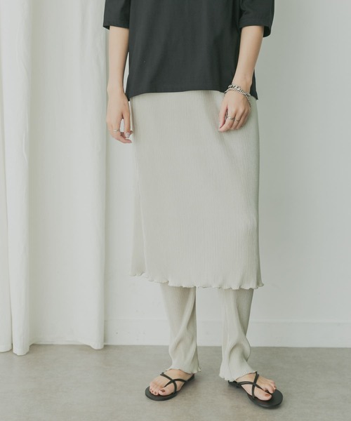 KBF+（ケービーエフプラス）の「KBF+　レギンススカート（スカート・レディース・ライトグレー/グリーン系その他/ブラック・ONE）」の3枚目の写真