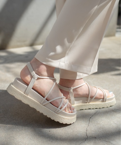 OLIVE des OLIVE(オリーブデオリーブ)の「コードサンダル(サンダル・レディース・ブラック/ブラウン/オフホワイト・SMALL/MEDIUM/LARGE)」の20枚目の写真