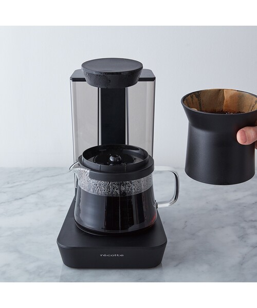 212 KITCHEN STORE（トゥワントゥキッチンストア）の「◆レインドリップコーヒーメーカー RDC-1（BK） ＜recolte レコルト＞（キッチン家電・レディース・その他・00）」の3枚目の写真