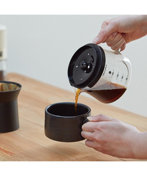 212 KITCHEN STORE（トゥワントゥキッチンストア）の「◆レインドリップコーヒーメーカー RDC-1（BK） ＜recolte レコルト＞（キッチン家電・レディース・その他・00）」の2枚目の写真