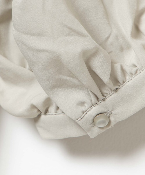 WEGO（ウィゴー）の「WEGO/ギャザースリーブアソートブラウス（シャツ/ブラウス・レディース・ホワイト/グリーン系その他/その他2/その他1・FREE）」の5枚目の写真