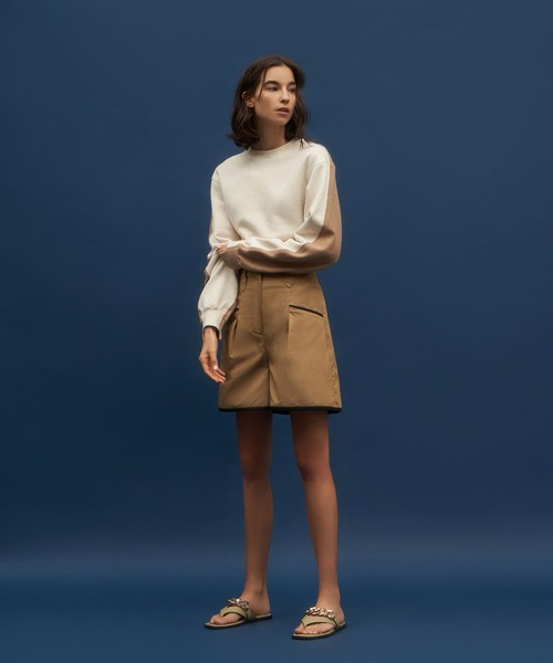CHARLES & KEITH（チャールズ & キース）の「チェーンストラップ トングサンダル / Chain Strap Thong Sandals（サンダル・レディース・ホワイト/ブラック/ライトベージュ・22.5cm/23cm/23.5cm/24.5cm/25cm/25.5cm）」の20枚目の写真