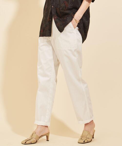 BEAUTY&YOUTH UNITED ARROWS（ビューティーアンドユースユナイテッドアローズ）の「【WEB限定】by ※コットンギャバ ベイカーテーパードパンツ ∴（その他パンツ・レディース・ベージュ/オフホワイト/オリーブ/ブラック・SMALL/MEDIUM/LARGE）」の6枚目の写真