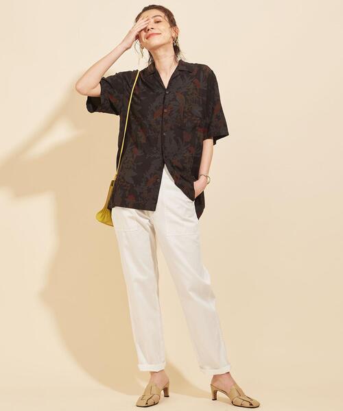 BEAUTY&YOUTH UNITED ARROWS（ビューティーアンドユースユナイテッドアローズ）の「【WEB限定】by ※コットンギャバ ベイカーテーパードパンツ ∴（その他パンツ・レディース・ベージュ/オフホワイト/オリーブ/ブラック・SMALL/MEDIUM/LARGE）」の7枚目の写真