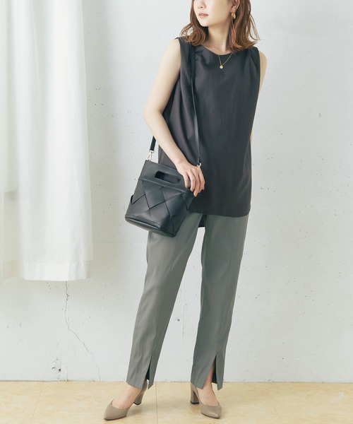 URBAN RESEARCH ROSSO（アーバンリサーチロッソ）の「『UR GREEN』タックノースリーブプルオーバー（Tシャツ/カットソー・レディース・チャコールグレー/ライトベージュ/パープル系その他・FREE）」の14枚目の写真