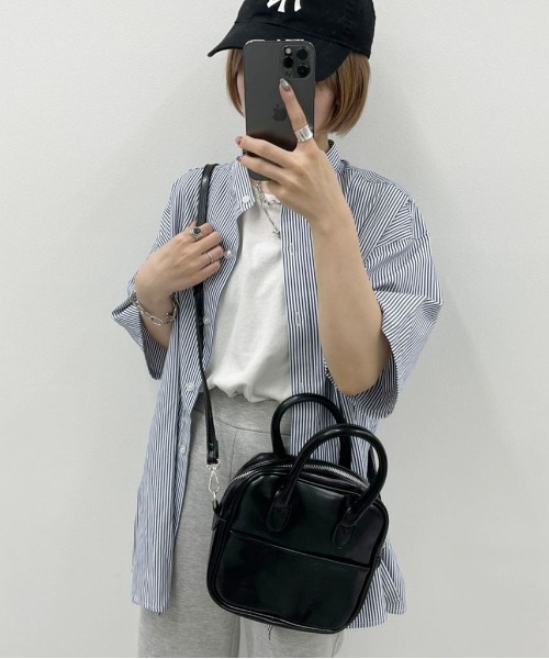 apres jour mignon（アプレジュールミニョン）の「【apresjour mignon×ARIAZ】スクエアバッグ（ハンドバッグ・レディース・ブラック/グリーン/ブラック系その他/アイボリー・ONESIZE）」の8枚目の写真