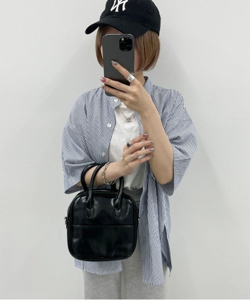 apres jour mignon（アプレジュールミニョン）の「【apresjour mignon×ARIAZ】スクエアバッグ（ハンドバッグ・レディース・ブラック/グリーン/ブラック系その他/アイボリー・ONESIZE）」の6枚目の写真