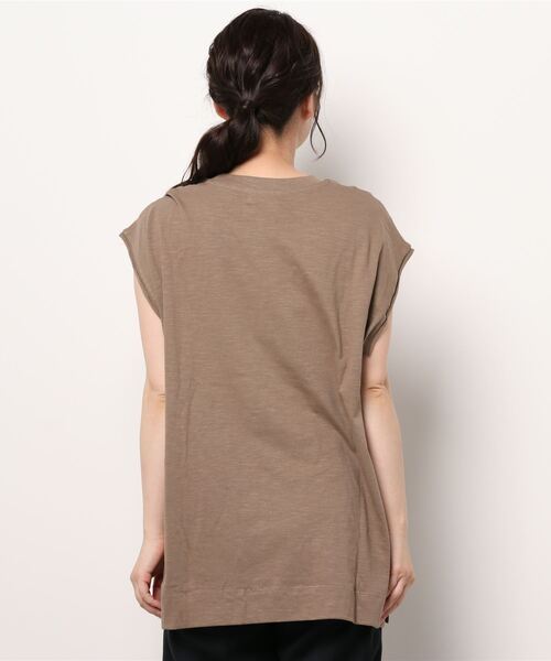 Samansa Mos2（サマンサ モスモス）の「スラブ天竺フレンチスリーブTee（Tシャツ/カットソー・レディース・ピンク/オフホワイト/ブラウン/モカ・ﾌﾘ-）」の5枚目の写真