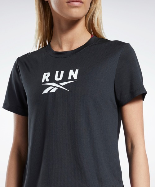 Reebok（リーボック）の「ワークアウト レディ ラン スピードウィック Tシャツ / Workout Ready Run Speedwick T-Shirt（Tシャツ/カットソー・レディース・ブラック/ライトピンク/ホワイト×ライトグレー・SMALL/MEDIUM/LARGE/X-LARGE/XX-LARGE/X-SMALL）」の9枚目の写真