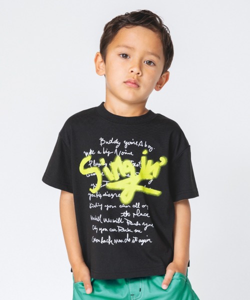RADCHAP(ラッドチャップ)の「【RADCHAPプチプラ】スプレーロゴプリントTシャツ(Tシャツ/カットソー・キッズ・オフホワイト/ブラック・90cm/110cm/140cm/150cm/130cm/100cm/120cm)」の2枚目の写真