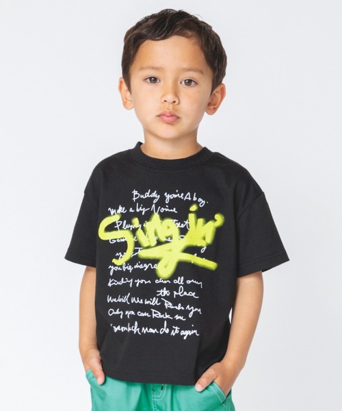 RADCHAP(ラッドチャップ)の「【RADCHAPプチプラ】スプレーロゴプリントTシャツ(Tシャツ/カットソー・キッズ・オフホワイト/ブラック・90cm/110cm/140cm/150cm/130cm/100cm/120cm)」の3枚目の写真
