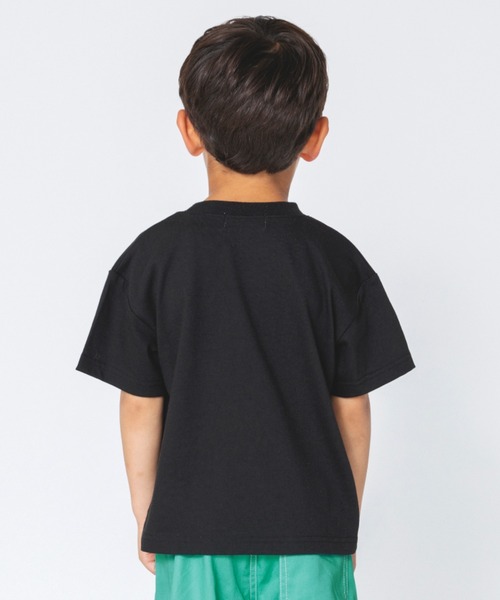 RADCHAP(ラッドチャップ)の「【RADCHAPプチプラ】スプレーロゴプリントTシャツ(Tシャツ/カットソー・キッズ・オフホワイト/ブラック・90cm/110cm/140cm/150cm/130cm/100cm/120cm)」の5枚目の写真