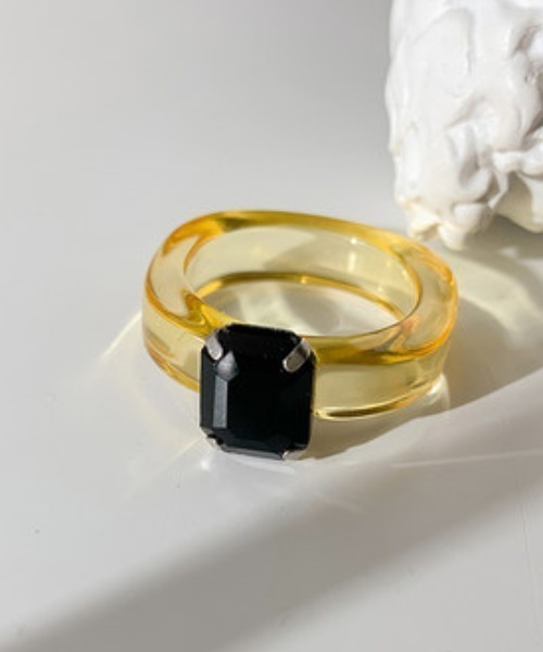 KOR（ケーオーアール）の「カラーストーン付き クリアリング（ネックレス・レディース・ブラウン/グリーン/イエロー/ピンク/クリア・FREE）」の4枚目の写真