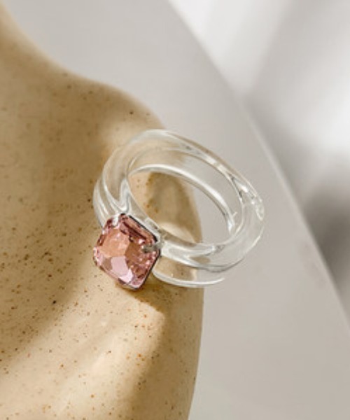 KOR（ケーオーアール）の「カラーストーン付き クリアリング（ネックレス・レディース・ブラウン/グリーン/イエロー/ピンク/クリア・FREE）」の5枚目の写真