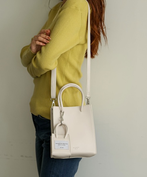 ALTROSE（アルトローズ）の「2WAYミニトートバッグ [シード]（トートバッグ・レディース・アイボリー/グリーン/ゼブラ/ブラック/パープル・FREE）」の2枚目の写真