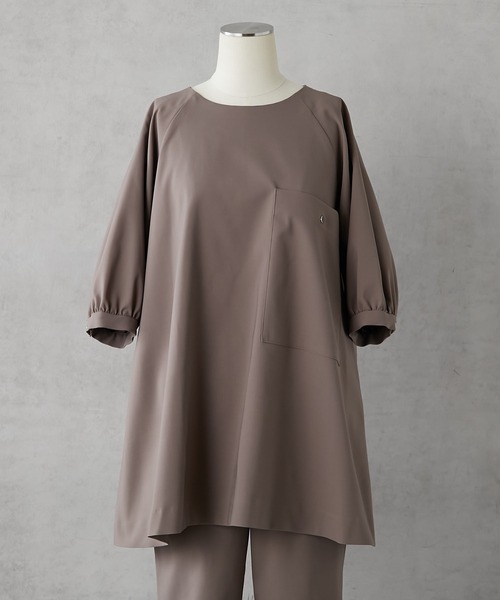 ear PAPILLONNER（イアパピヨネ）の「【SUM1 STYLE（スミ スタイル）】ポケットボタンAライントップス（Tシャツ/カットソー・レディース・グレー/ブラック・FREE）」の9枚目の写真