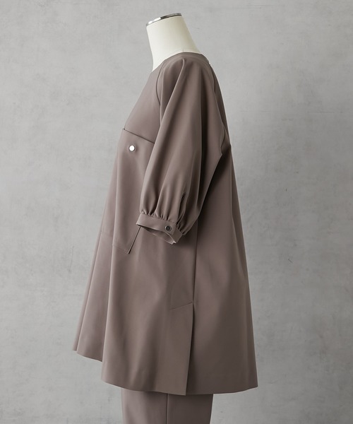 ear PAPILLONNER（イアパピヨネ）の「【SUM1 STYLE（スミ スタイル）】ポケットボタンAライントップス（Tシャツ/カットソー・レディース・グレー/ブラック・FREE）」の11枚目の写真