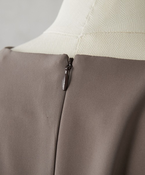 ear PAPILLONNER（イアパピヨネ）の「【SUM1 STYLE（スミ スタイル）】ポケットボタンAライントップス（Tシャツ/カットソー・レディース・グレー/ブラック・FREE）」の13枚目の写真